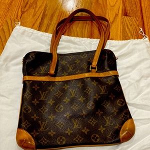Vintage Louise Vuitton shoulder bag